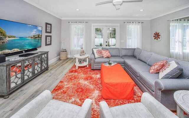 Beach Living - 1674084