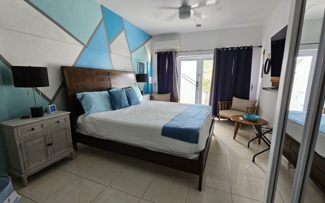 Aqua Marina Beach Club