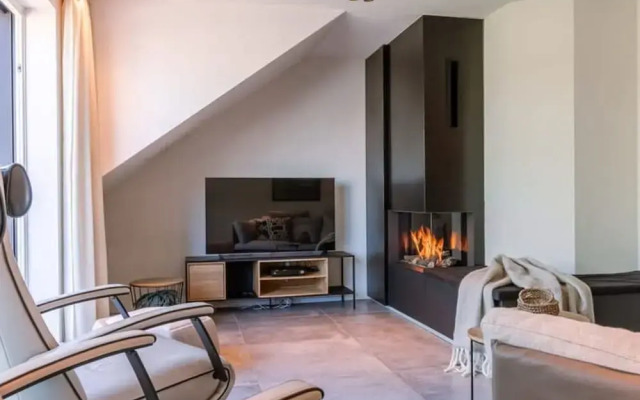 Beautiful High Quality Duplex Apartment