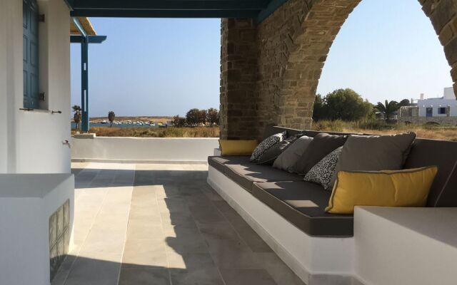 Seaside Paros Naousa