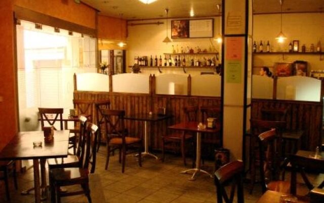 Hostal La Campana