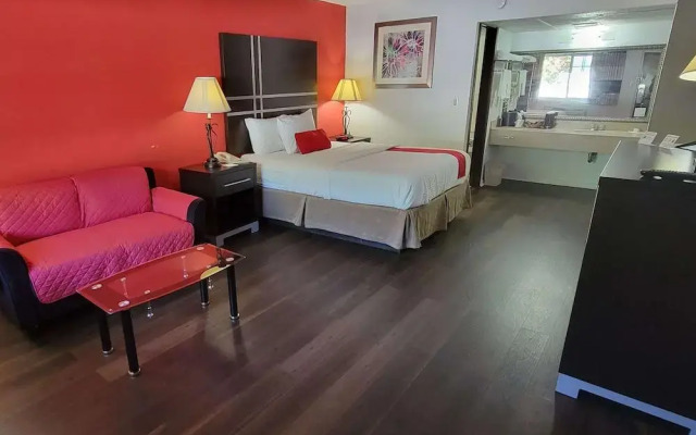 Ramada By Wyndham Mountain Home