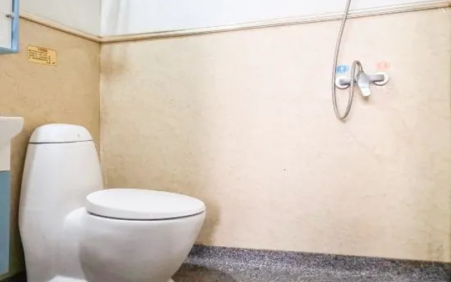 Chongqing Yuanfang Hotel (Shuangfu International Agricultural Trade City) – Bathroom – Chongqing