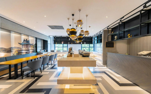 Orange Hotel (Zhoushan Banshengdong Wharf)