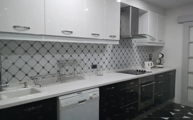 Luxury Penthouse on Sukhumvit Area