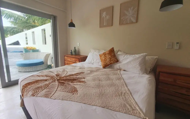 Mama Taras Luxury Villa