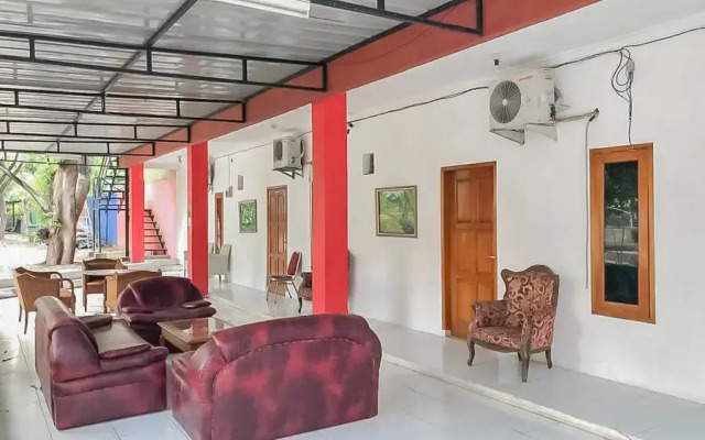 Rumah Panggung Guest House Syariah RedPartner