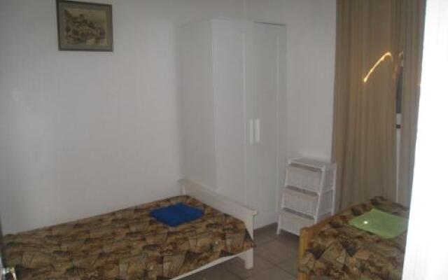 Apartment Rue Saint Francois de Paule