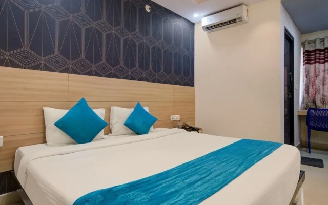 iROOMZ Botanica Luxury Living Space