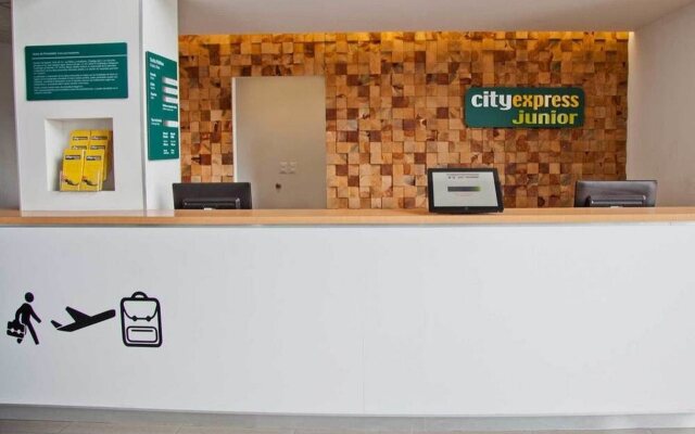 City Express Junior by Marriott Ciudad Del Carmen Aeropuerto