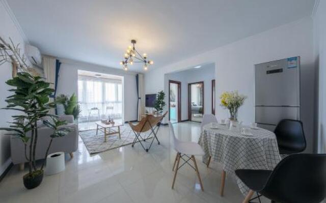 Xi'an Beilin·Yongning Gate· Locals Apartment 00167570