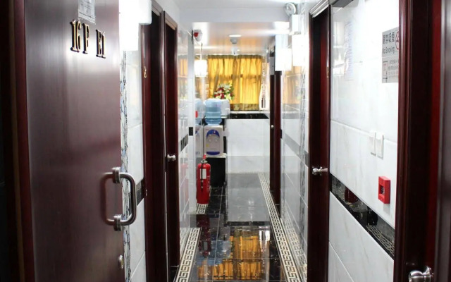 Hong Kong Premium Guest House