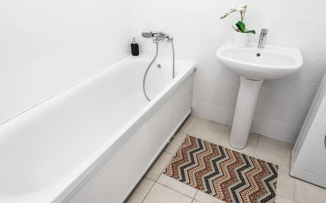 Good House (Гуд Хаус) на улице Космонавтов 11В