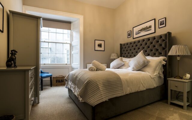 Fishermans Catch 2 Bedroom L. Apartment