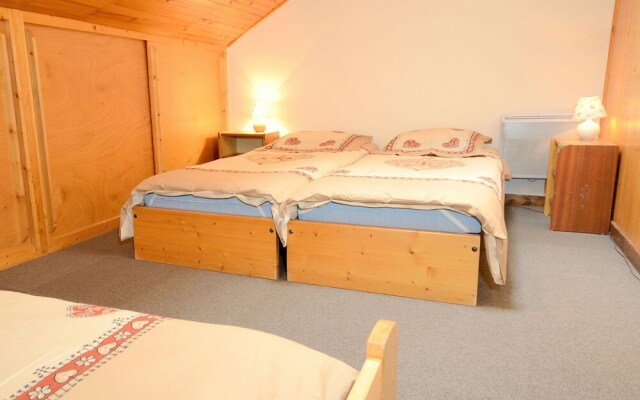 Charming Chalet in Champagny-en-Vanoise near Paradiski Ski Area