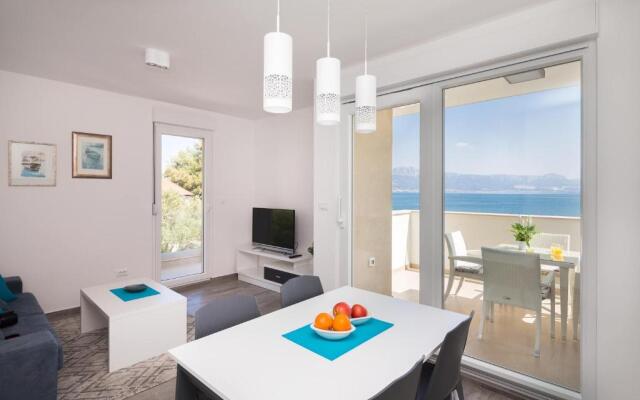 Apartments Alba 1
