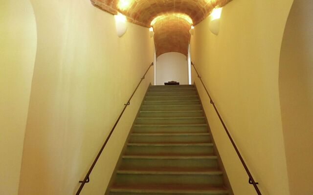 Beautiful Villa in Lari, with swimming pool