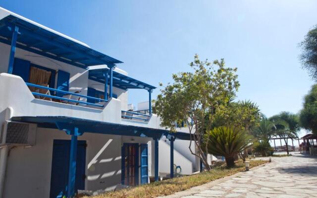 Aeraki Studios & Apartments