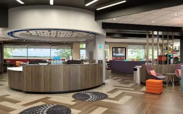 Tru by Hilton McKinney