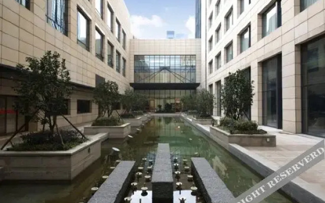 Sanfangxiang Jinling Hotel