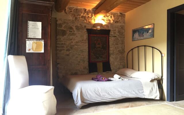 Le Case Della Buca Agriturismo ed Agricampeggio