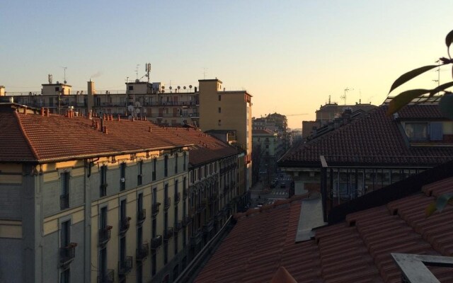 Apartment Pied à Terre with Terrazza in Milan City Center