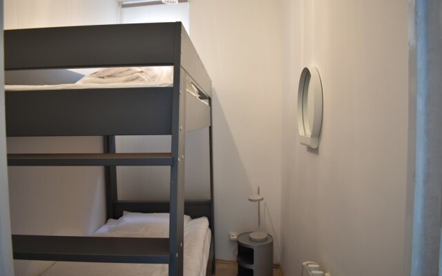 Flat on Quai de Valmy