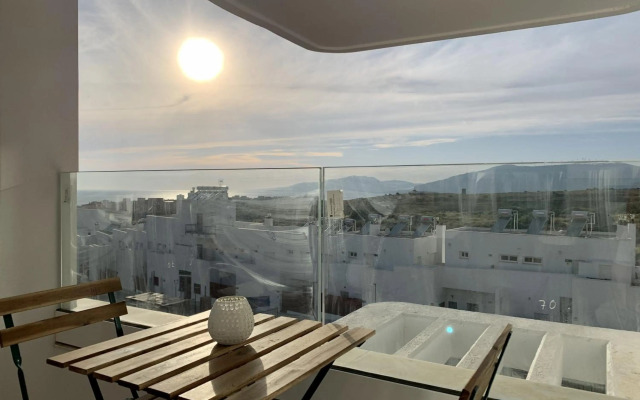 Sunset Ocean View Apartment mit SPA und Parking