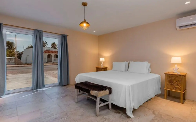 New Mediterranean Villa 5bed 5bath Across-marriott