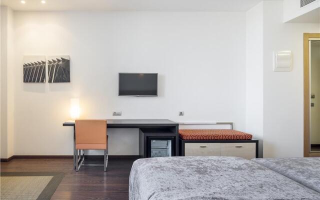 Hotel Ilunion Aqua 4