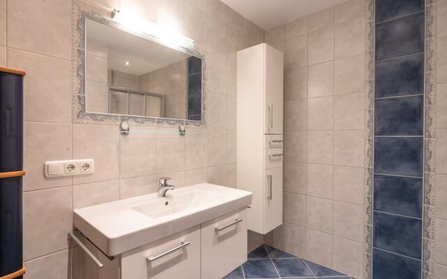 Beautiful Mansion in Söll With Garden