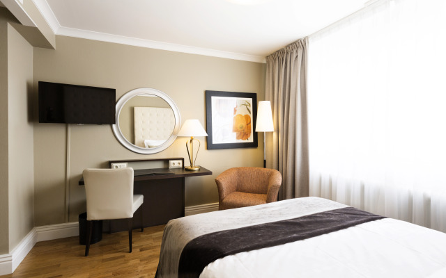 Elite Hotel Knaust