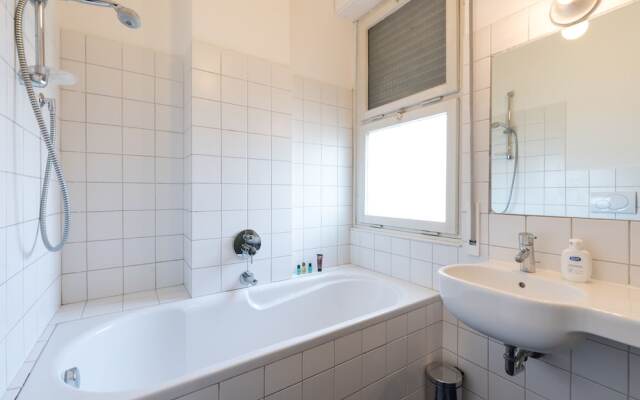 Flospirit - Penthouse with City View