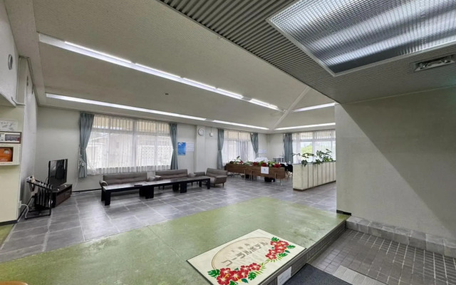 Shimojishima Coral Hotel (Irabujima)