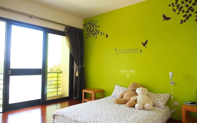 Ecotourism skim month B&B