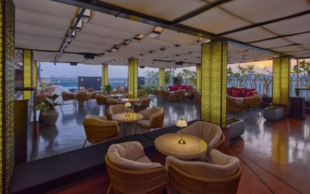 ICONIQA Hotel, Mumbai International Airport