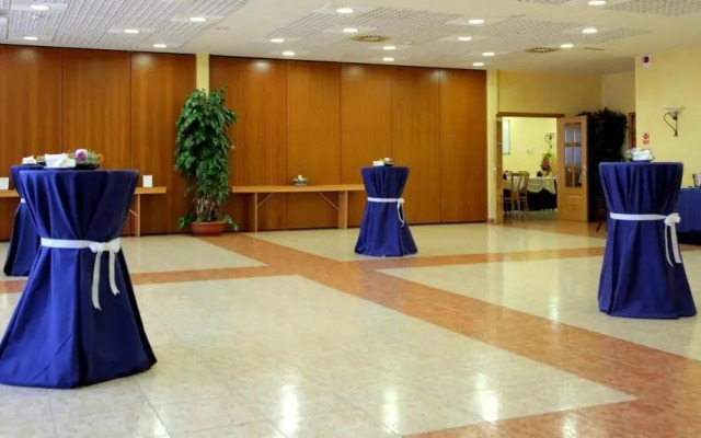 Hospedium Hotel Don Fidel