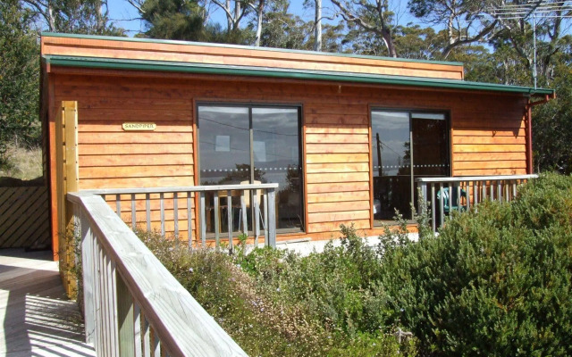Bruny Island Escapes and Hotel Bruny