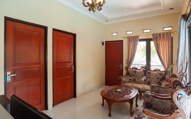 Urbanview Resort Syariah Khansa Cisarua Puncak by RedDoorz – Guest Rooms – Cisarua