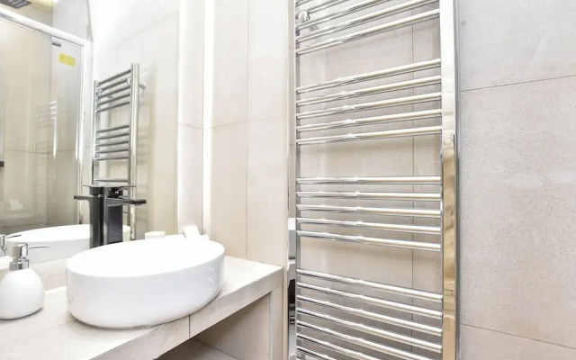 Spacious Apartment - 3br/8p - Pigalle/musee Grevin