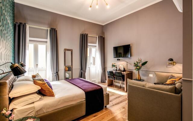 Tree Charme Parliament Boutique Hotel