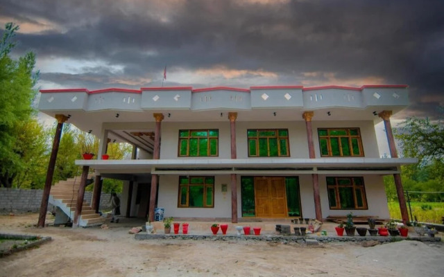 White Palace Resort