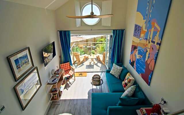 Beach Hut Suites