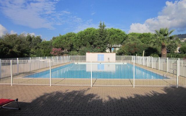 Apartment With one Bedroom in Mandelieu-la-napoule, With Private Pool,