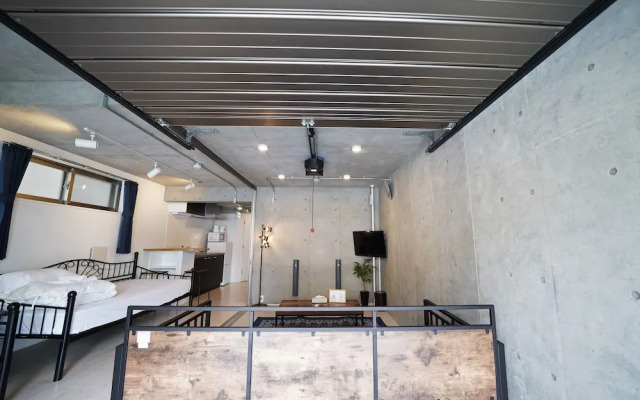 Laffitte Hirai Condominium Hotel