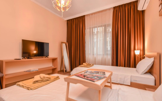 Sofia Dream Apartment - The Library - 3-BDR, 2-BTHR