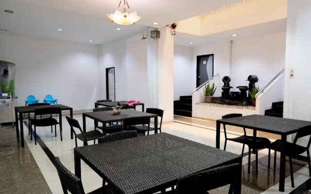 Surya Hotel