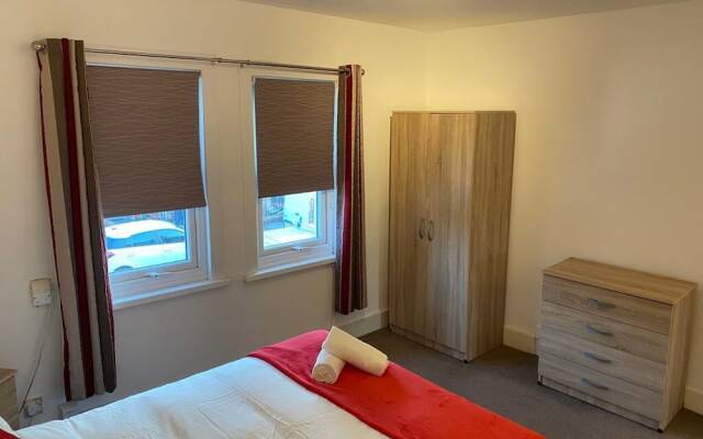Reading 3 bedroom