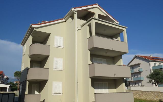Apartment Denis
