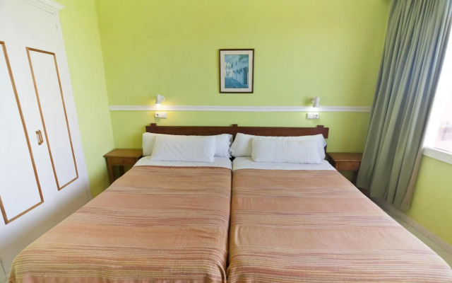 Cala Bona & Mar Blava Hotels